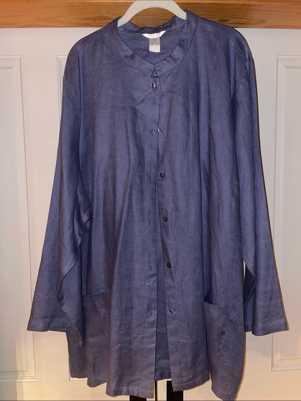 Unbranded Women's Navy Blue Button-Front Lightweight Jacket